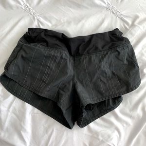 Lululemon Speed Up shorts
